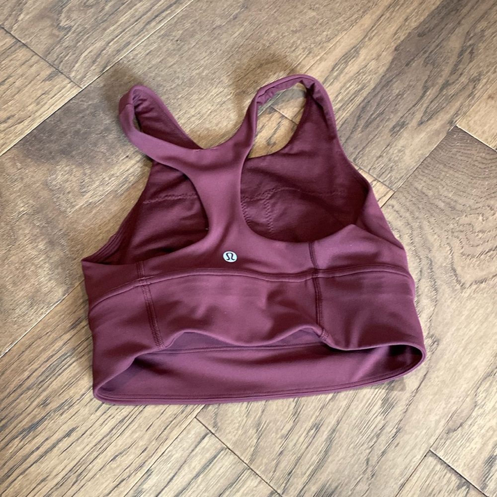 Size 4 lululemon sports bra. No inserts!